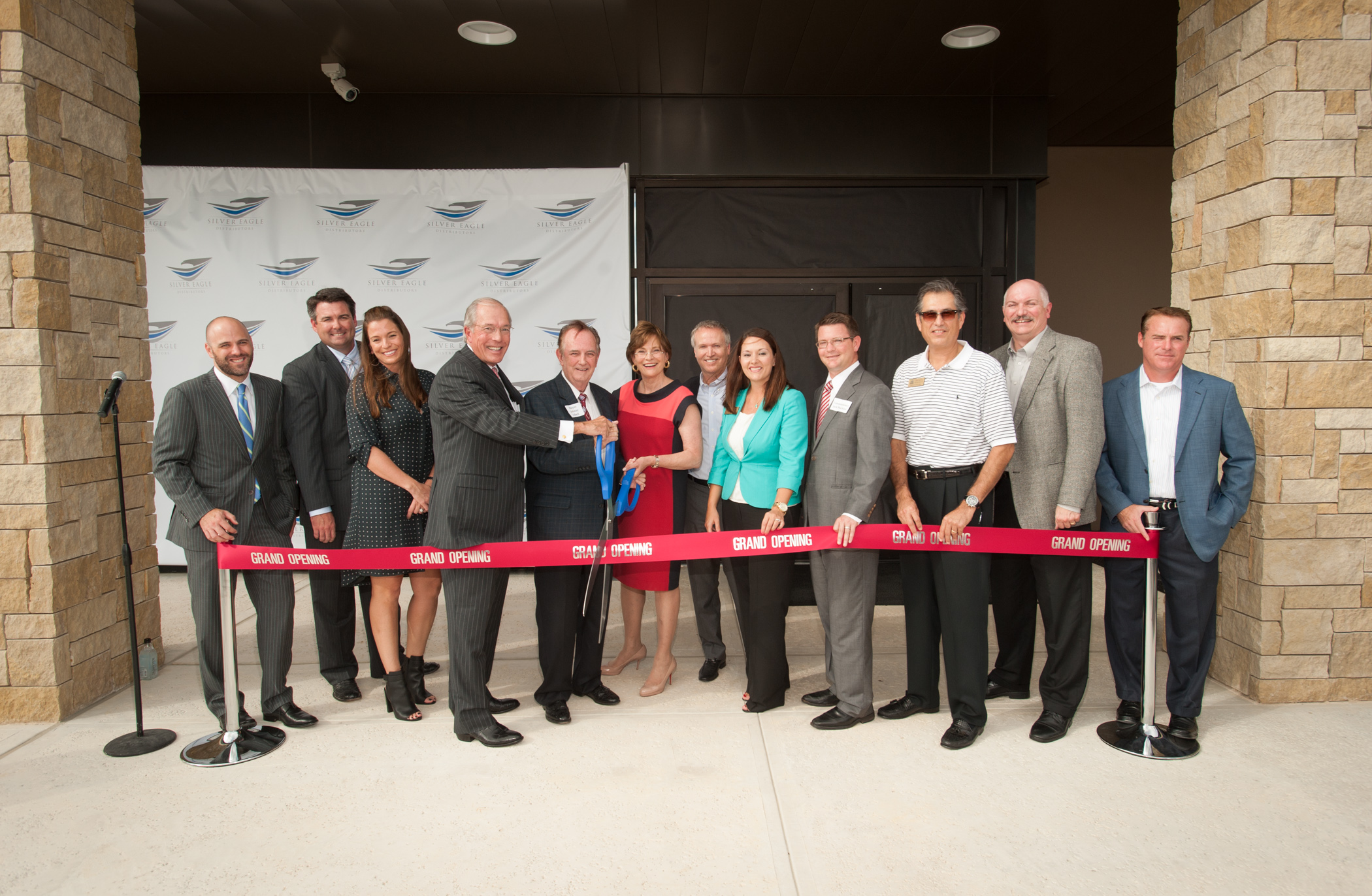 Silver Eagle Distributors Opens Doors to New Distribution Facility in Pasadena, Texas Silver